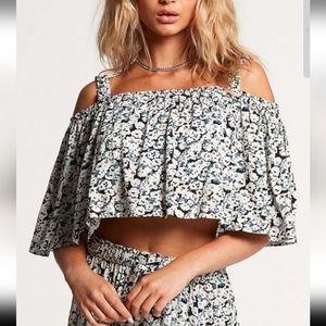 NWT Volcom Floral Off Shoulder Crop Top